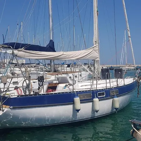 Hotel en barco Quo Vadis Yacht *